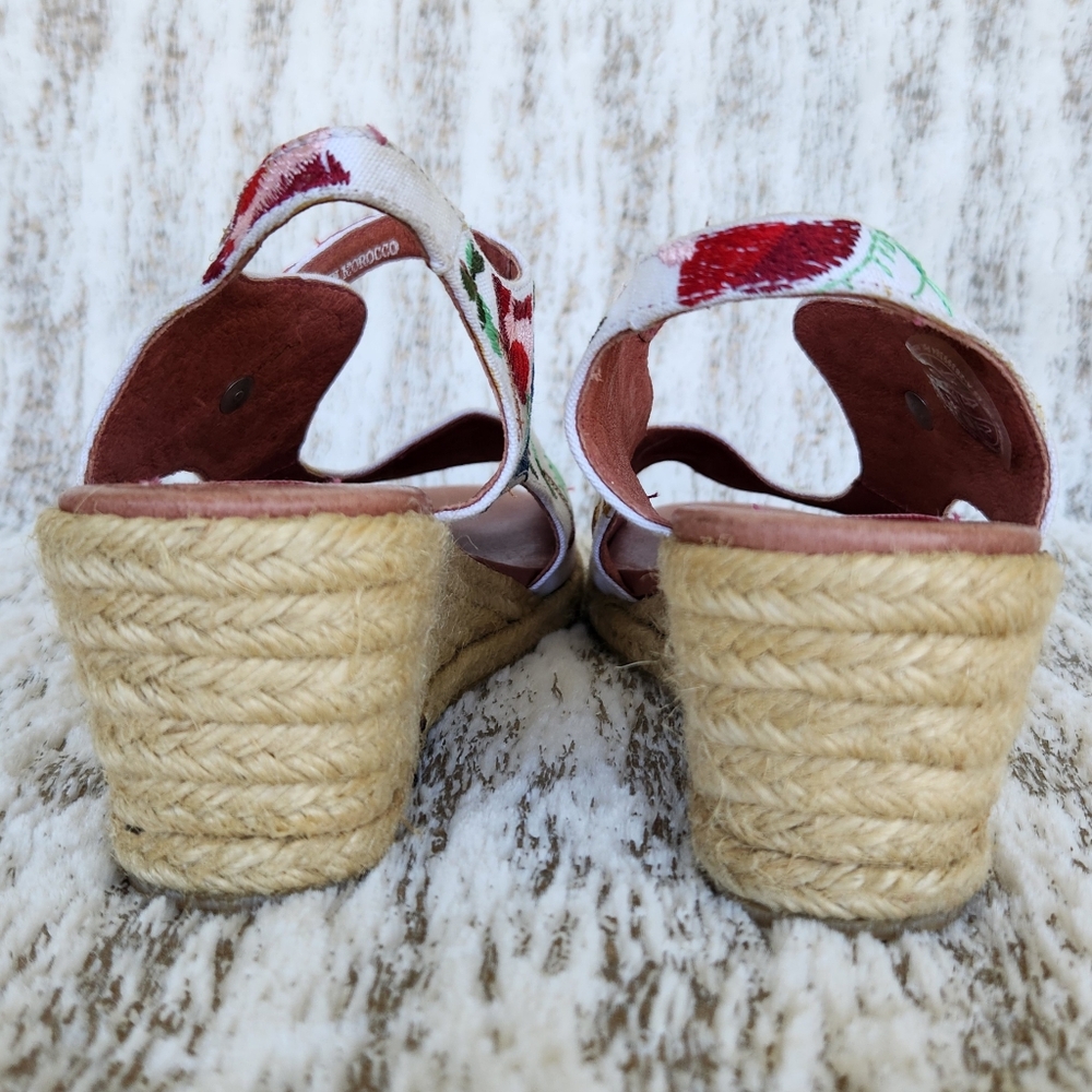 Camper Embroidered Canvas Espadrille Wedge Heel Sandal White Women's Size 6.5 7 - Picture 3 of 13